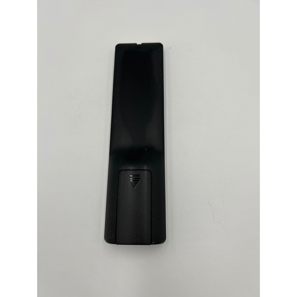 GE 33709 4-Device Universal Remote Control Silver Replacement TV DVD Roku - Picture 2 of 5